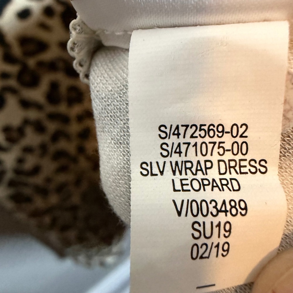 Banana Republic Leopard Print Wrap Dress Knee Length Tan Black M 472569 - Picture 6 of 10